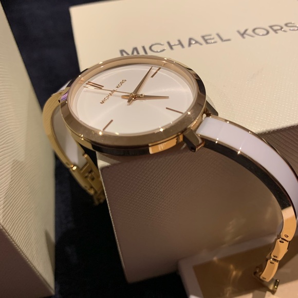 MICHAEL KORS Authentic ladies watch - Picture 8 of 15